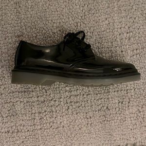 Doc Marten Pointed toe patent oxfords 6 UK, 39 EU and 8 US